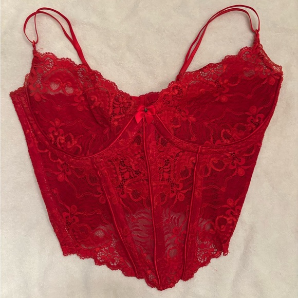 Trashy Lingerie red lace underwire bustier, size medium - Picture 7 of 11
